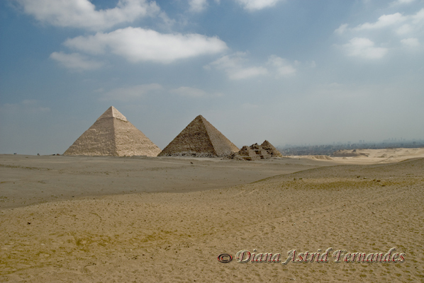 Egypt-Pyramids-of-Giza